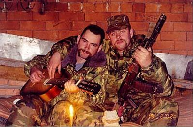 Чечня 2002 г. Грозный. На отдыхе.