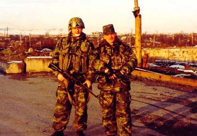 Чечня 2002 г. Возле блок-поста.